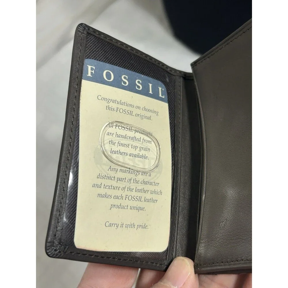 NEW! FOSSIL Bag Co. Mens Brown Leather BI-Fold Deluxe Credit Card Wallet belt